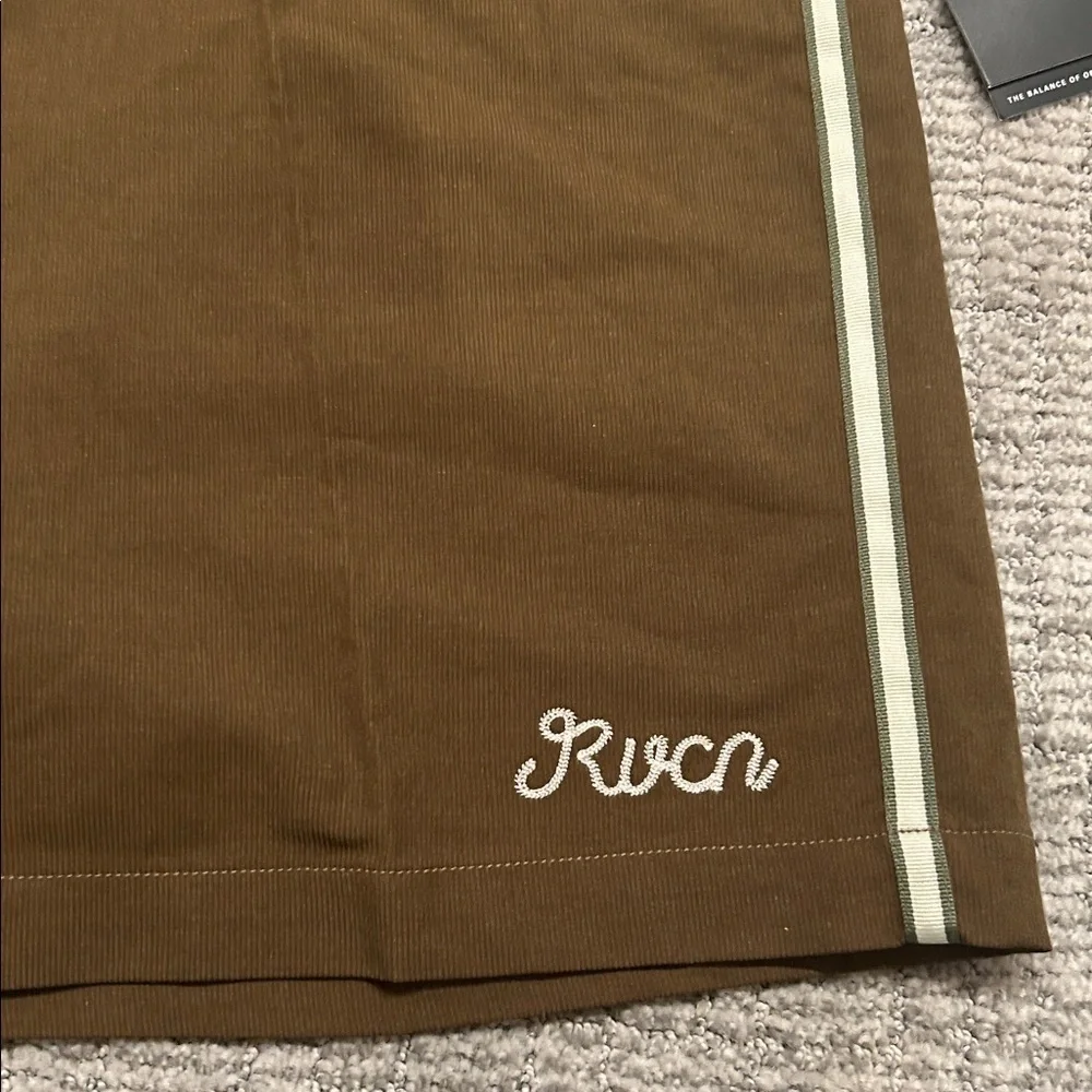 RVCA Sunset Trunk Brown Shorts with Cream Accents 38 17”